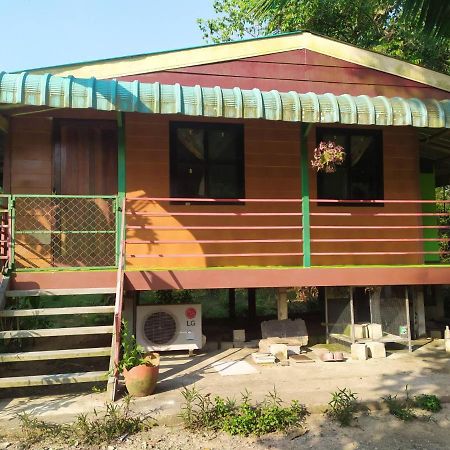 Ariya Garden Home 춤폰 외부 사진