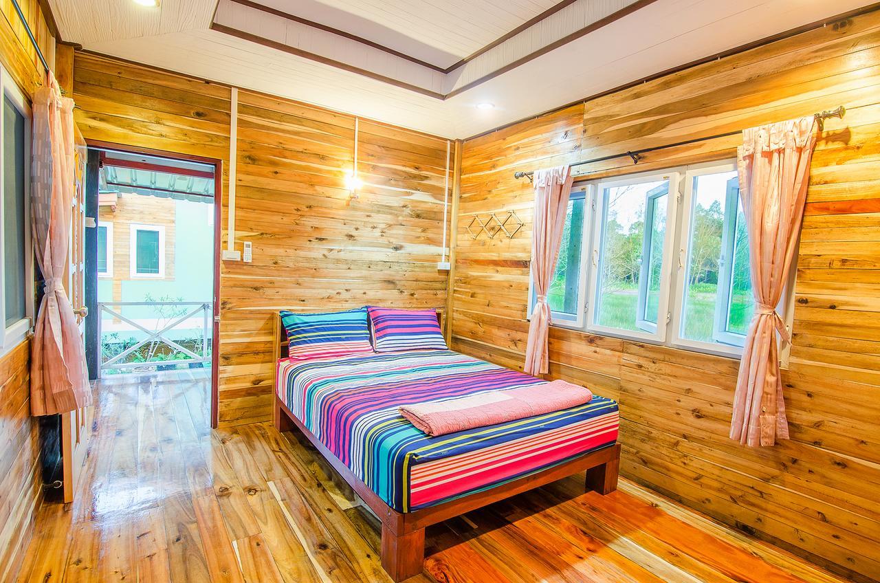 Ariya Garden Home 춤폰 외부 사진