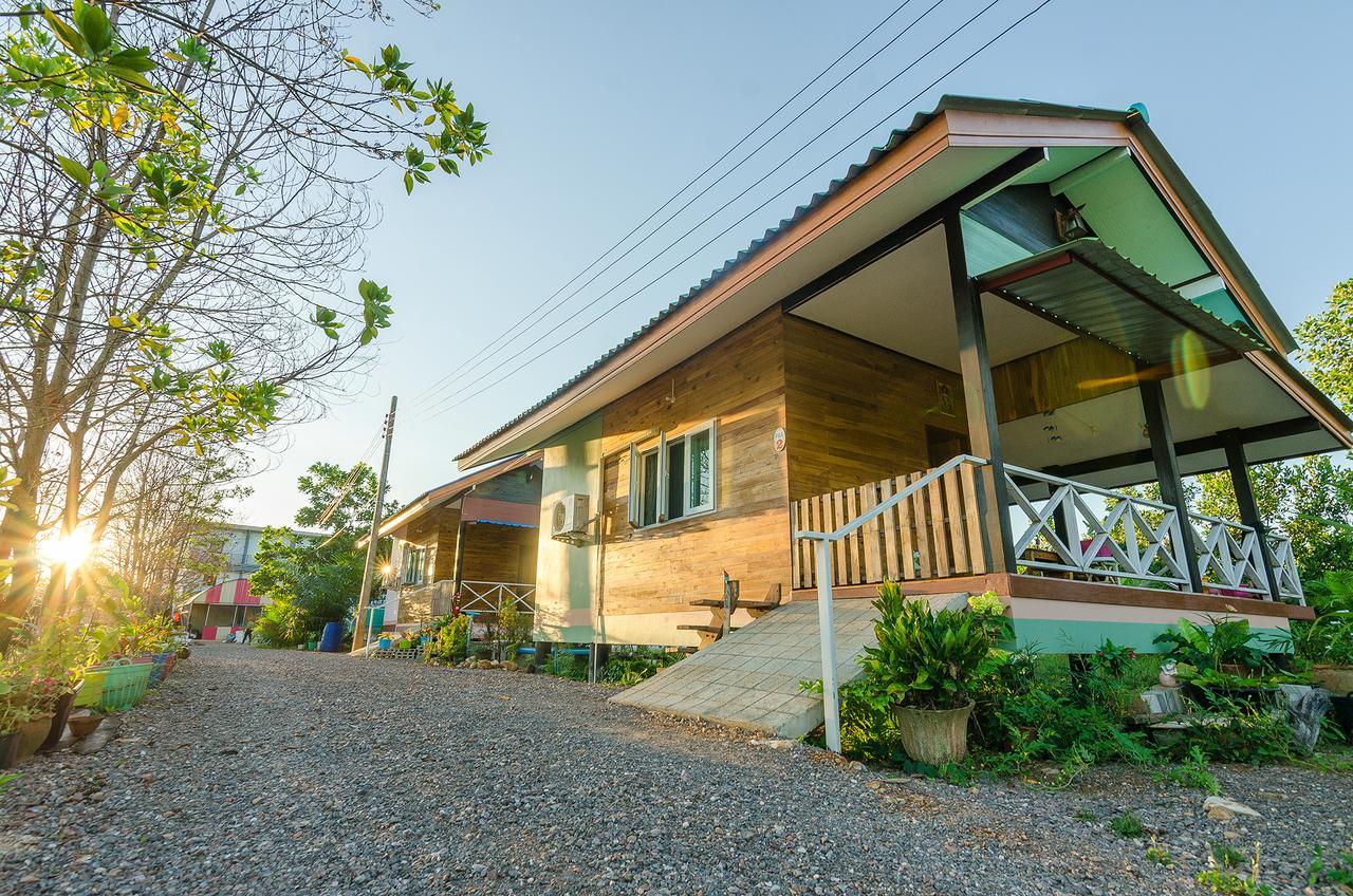 Ariya Garden Home 춤폰 외부 사진